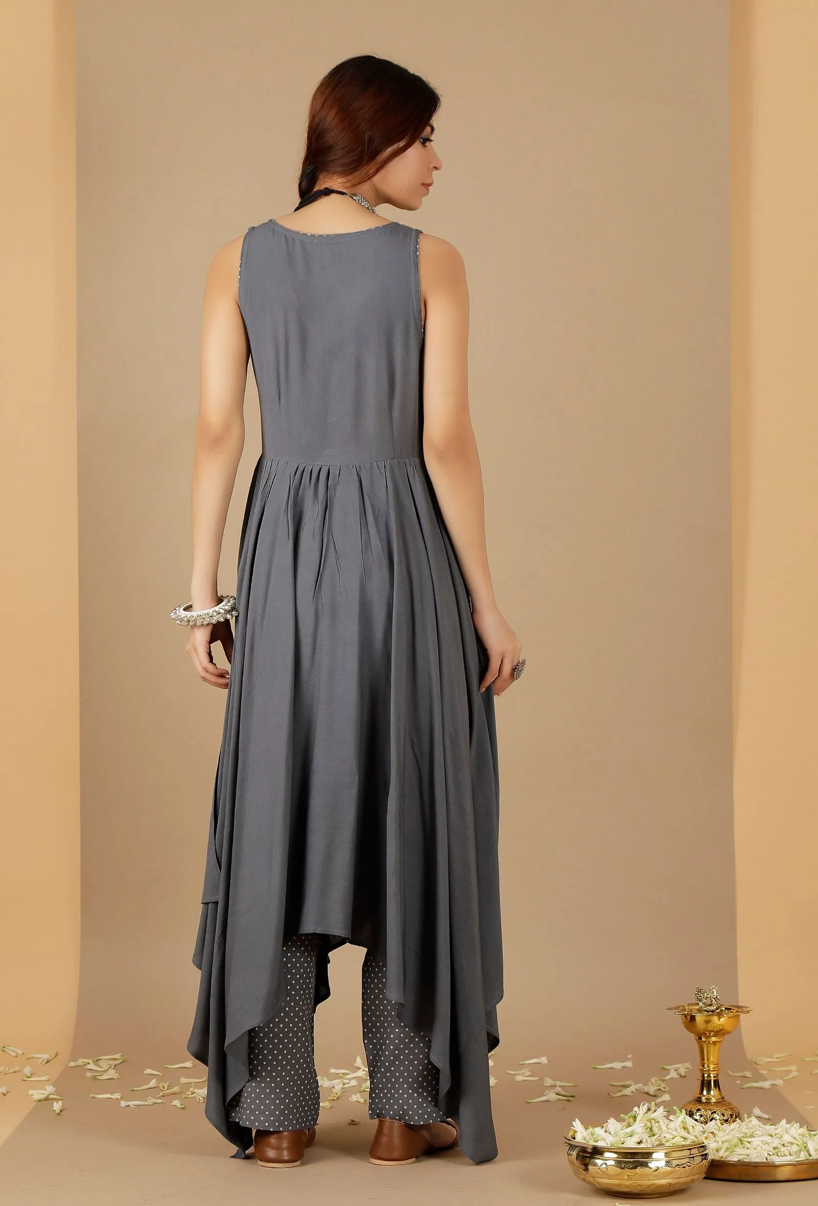 Grey Rayon Sleeveless Asymmetrical Gathered Kurta