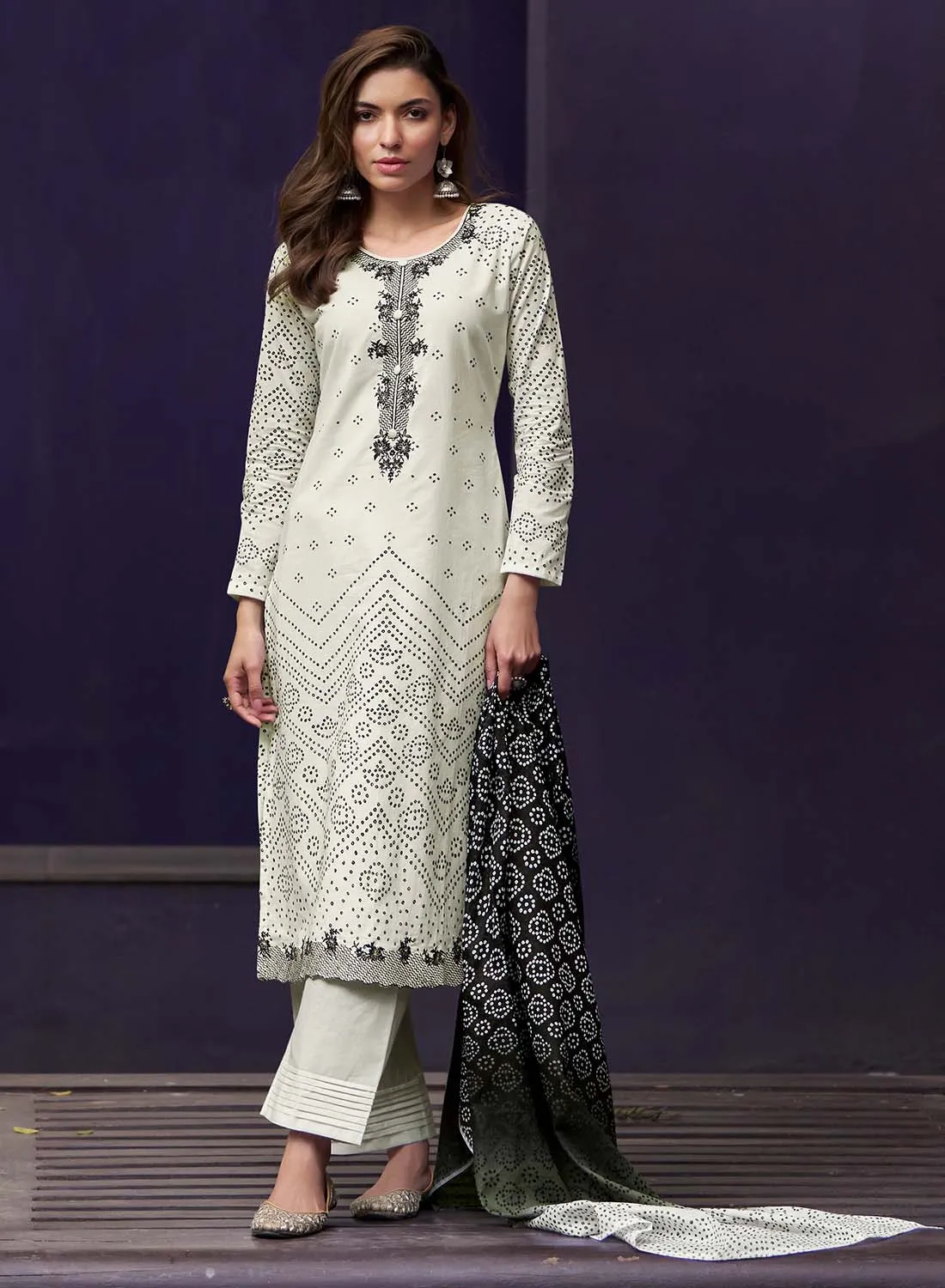 Mumtaz Arts White Lawn Cambric Cotton Unstitched Salwar Suit Material